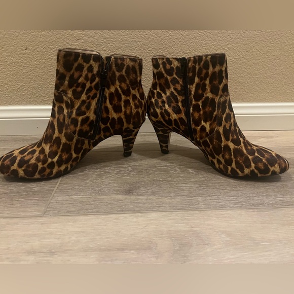 Leopard Print Booties - Picture 3 of 11